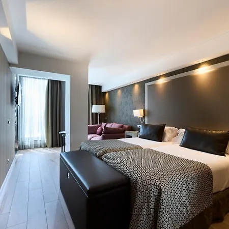 Catalonia Square 4* Sup-2